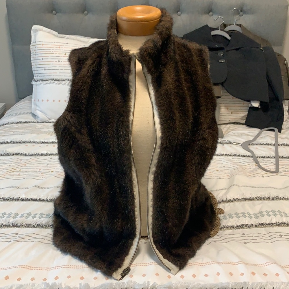 Fur Vest Sz. Small Reversible